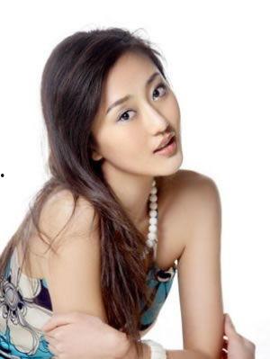 蔡丽娜个人资料,才华横溢的文艺新星,多才多艺的人生旅程 第3张 蔡丽娜个人资料,才华横溢的文艺新星,多才多艺的人生旅程 第3张