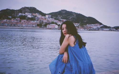 高圆圆海边度假照片,尽显女神魅力时光”  第3张